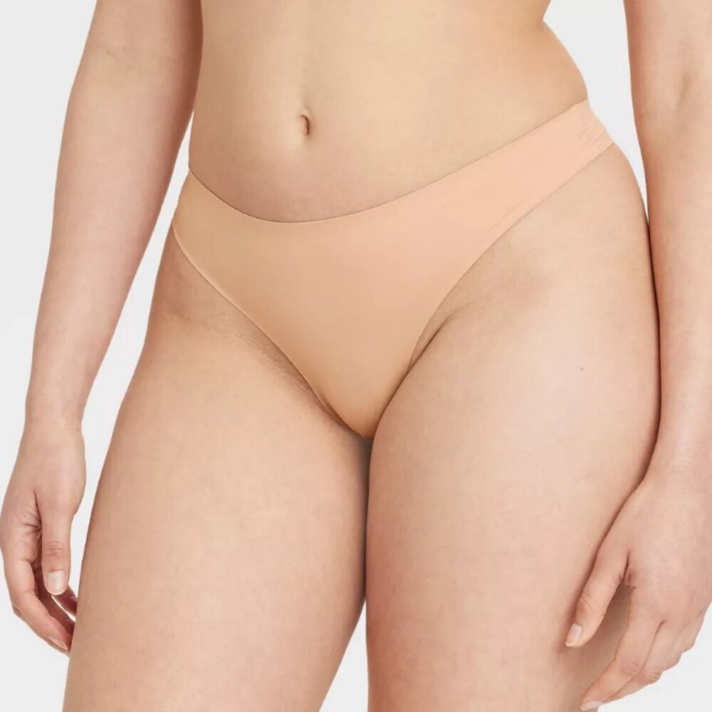 NWT Women's Luxury Collection Bonded Invisible Edge Thong - Auden Pearl Tan